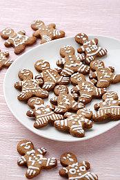 《夜下降生2》开启Steam预购 国区售价272元